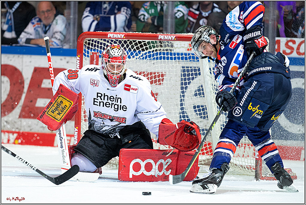 PENNY DEL;  Iserlohn Roosters - Kölner Haie; Iserlohn, 06.10.2022